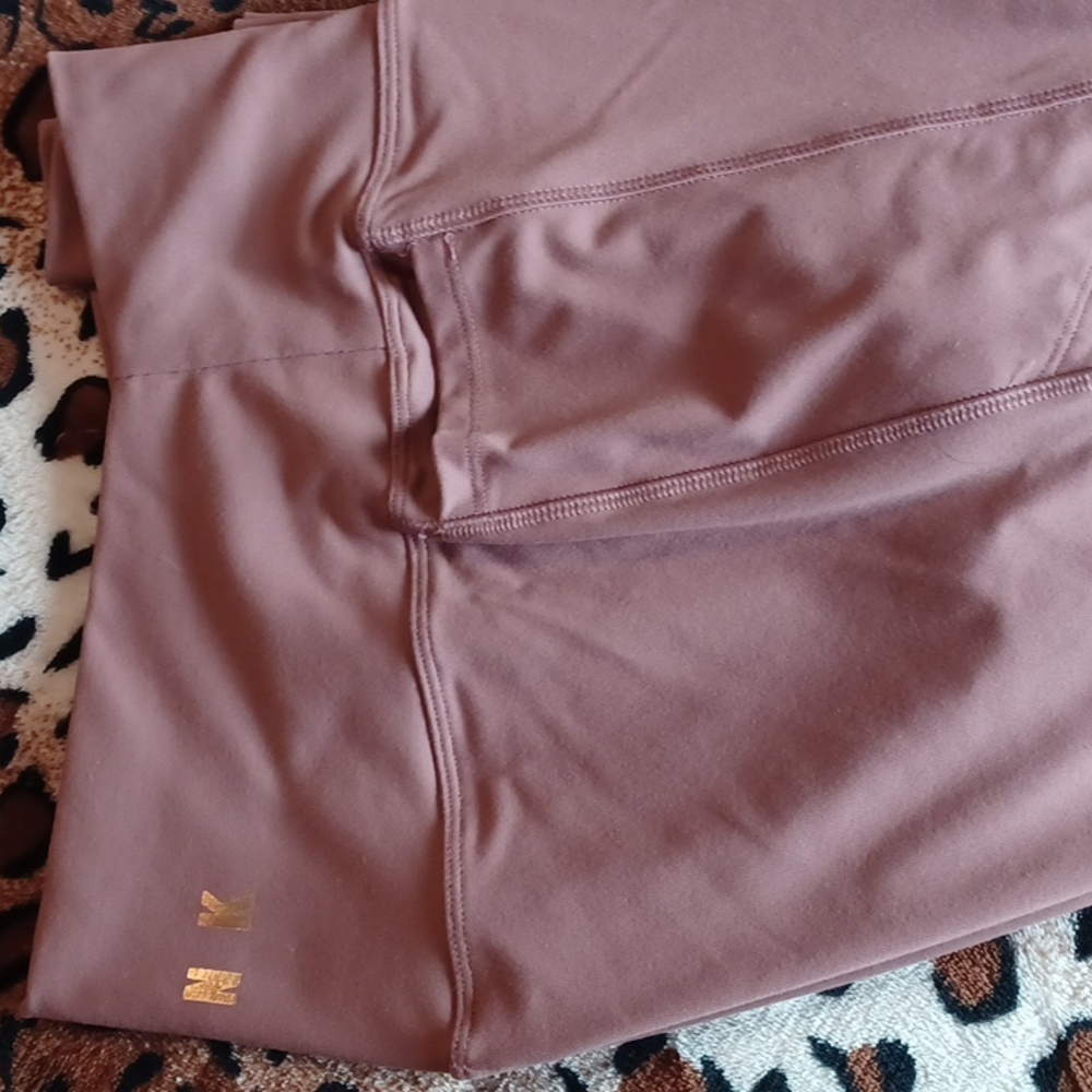 VS pink workout leggings